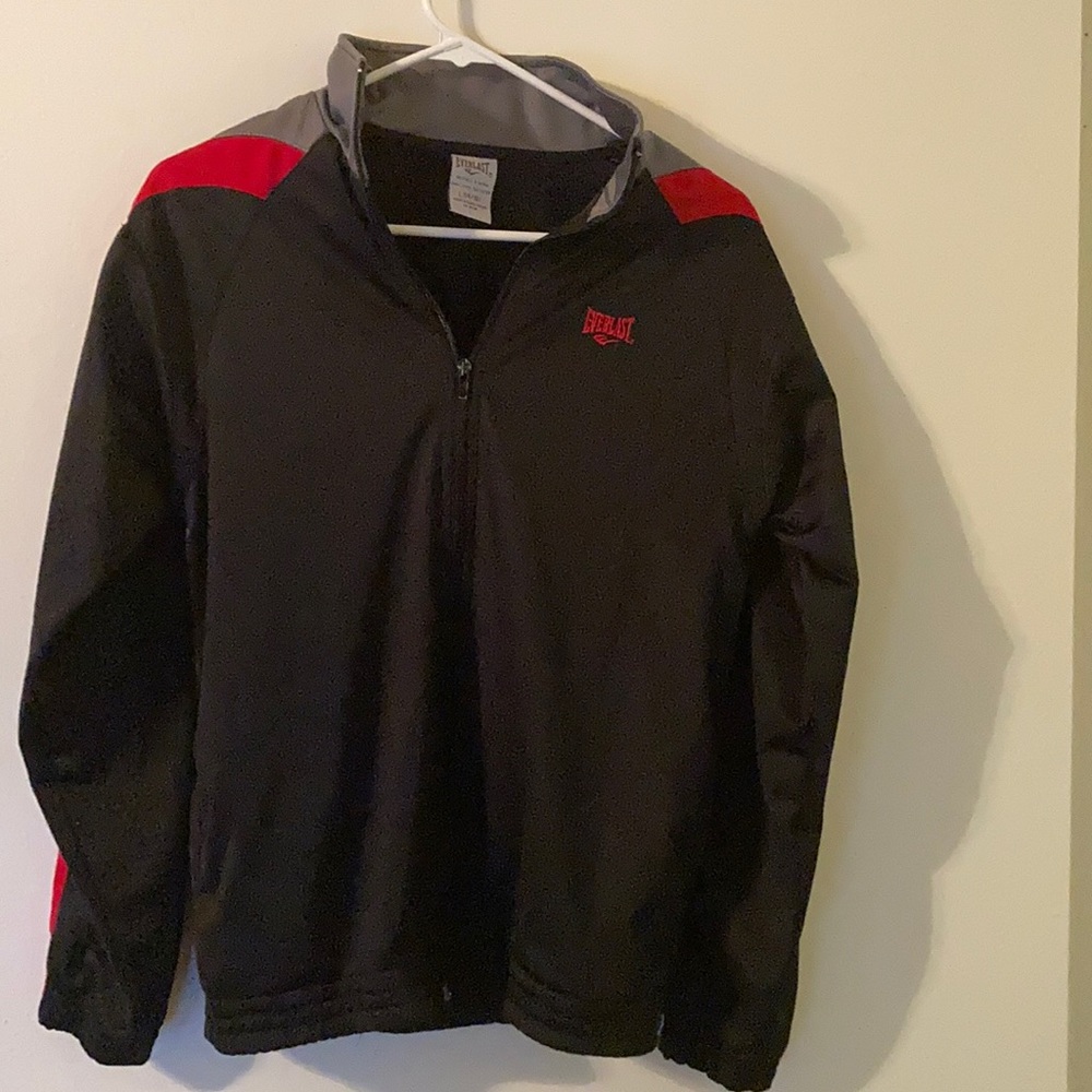 Everlast sweater